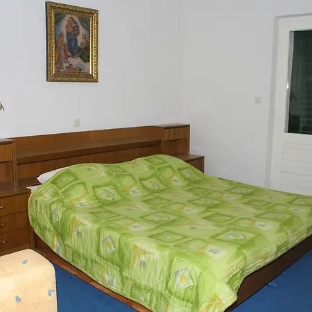 Studio Promajna 2674a *